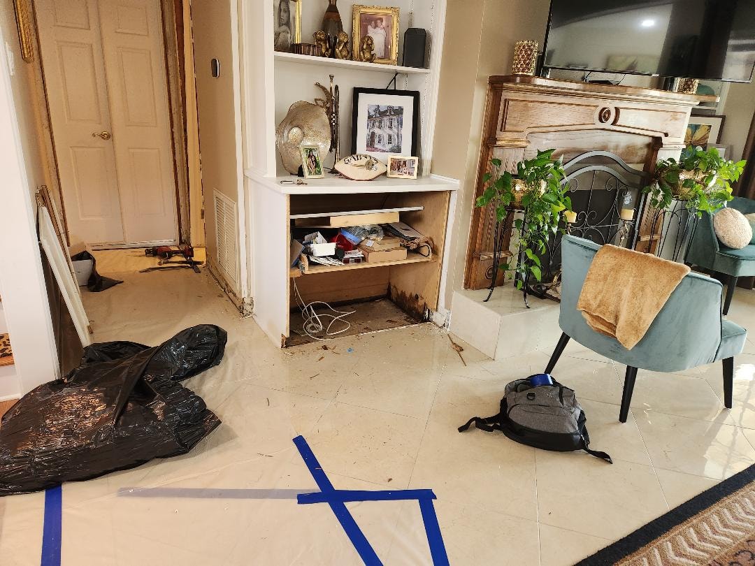 Before — Cleveland Place Living Room